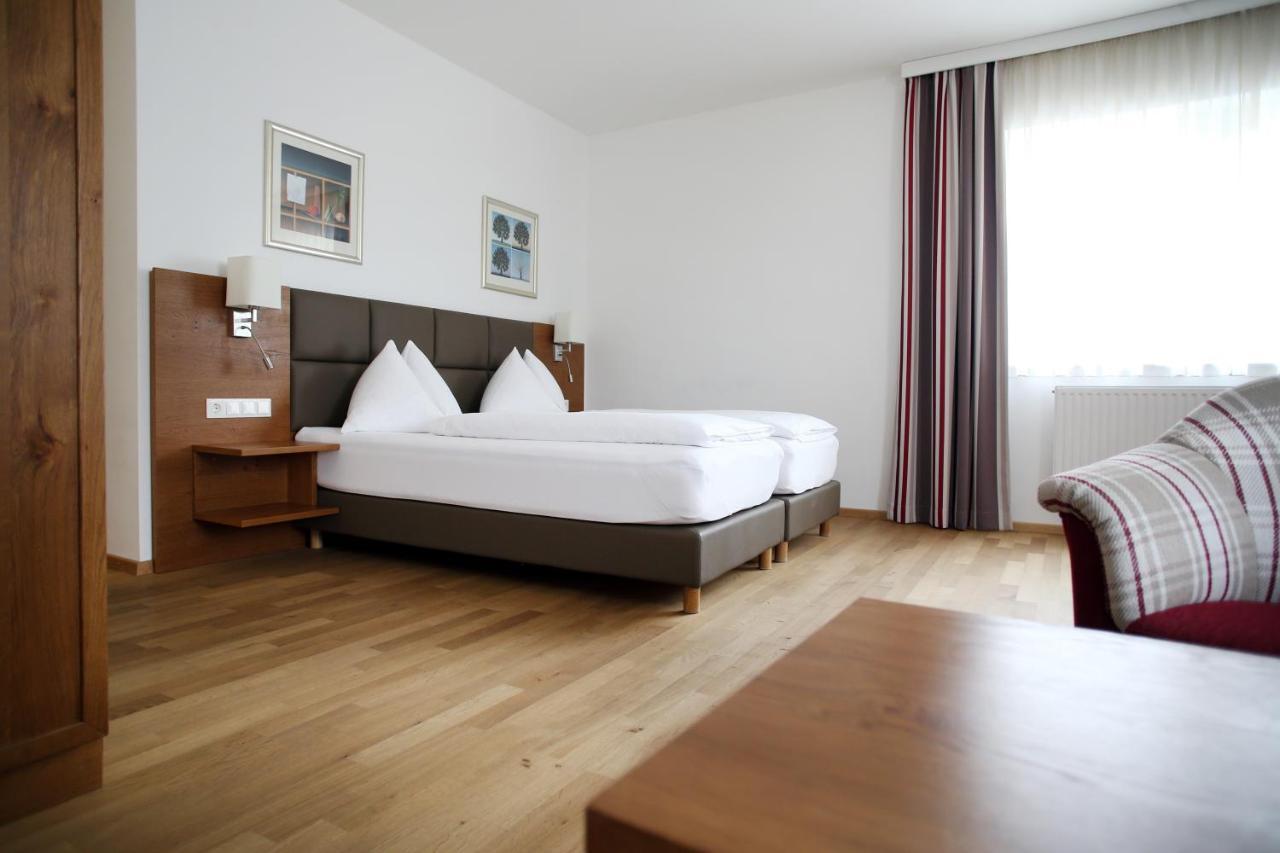 Landgasthof Barenwirt Petzenkirchen Kültér fotó